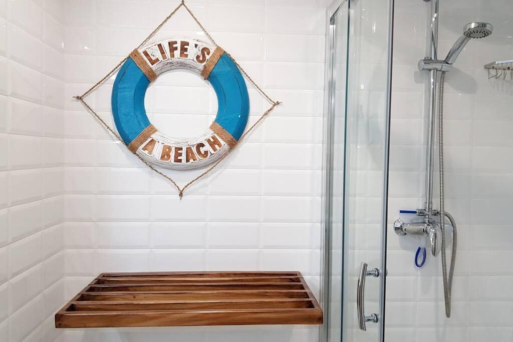 New! Modern Apartment Right On The Beach! Miami Platja  Exterior foto